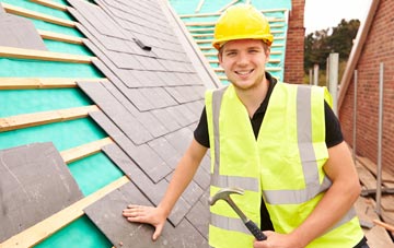 find trusted Darleyford roofers in Cornwall